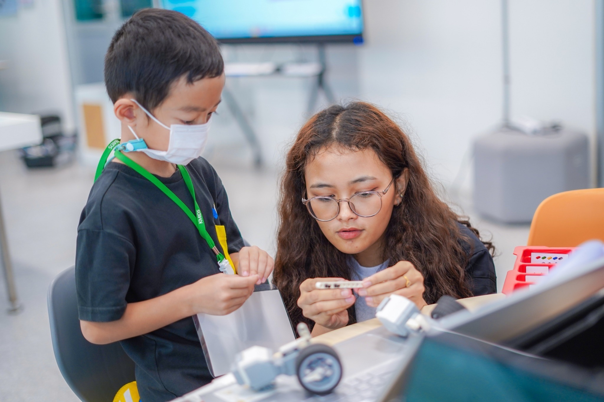 KMIDS Robotics Camp — event photograph
